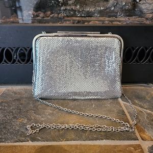 Jessica McClintock Metal Ball Silver Mesh Clutch Purse Party Formal Event Weddin